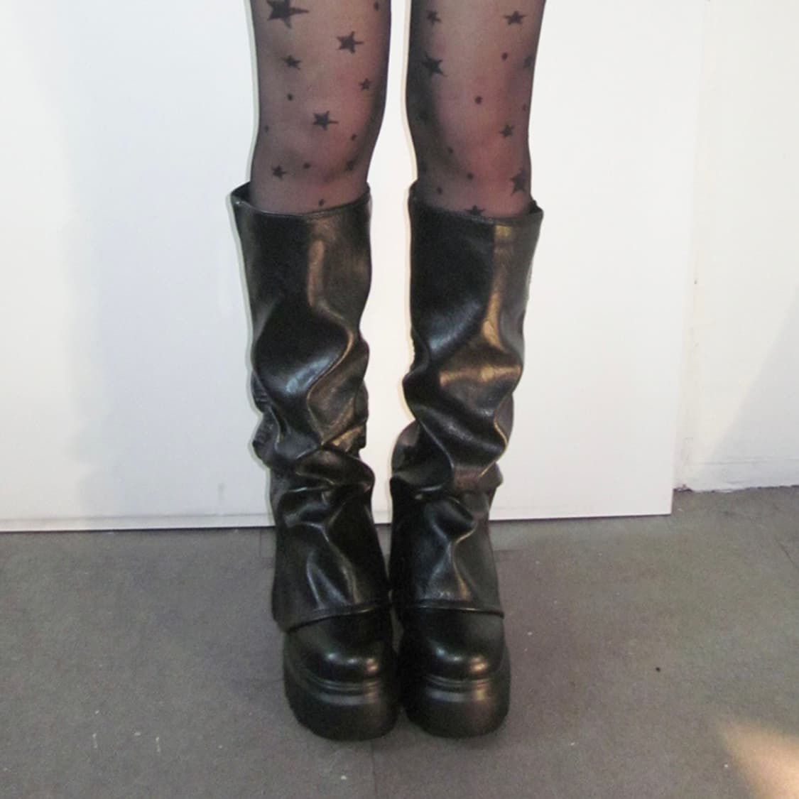 히피디비 가죽 셔링 통굽 부츠 상품이미지2