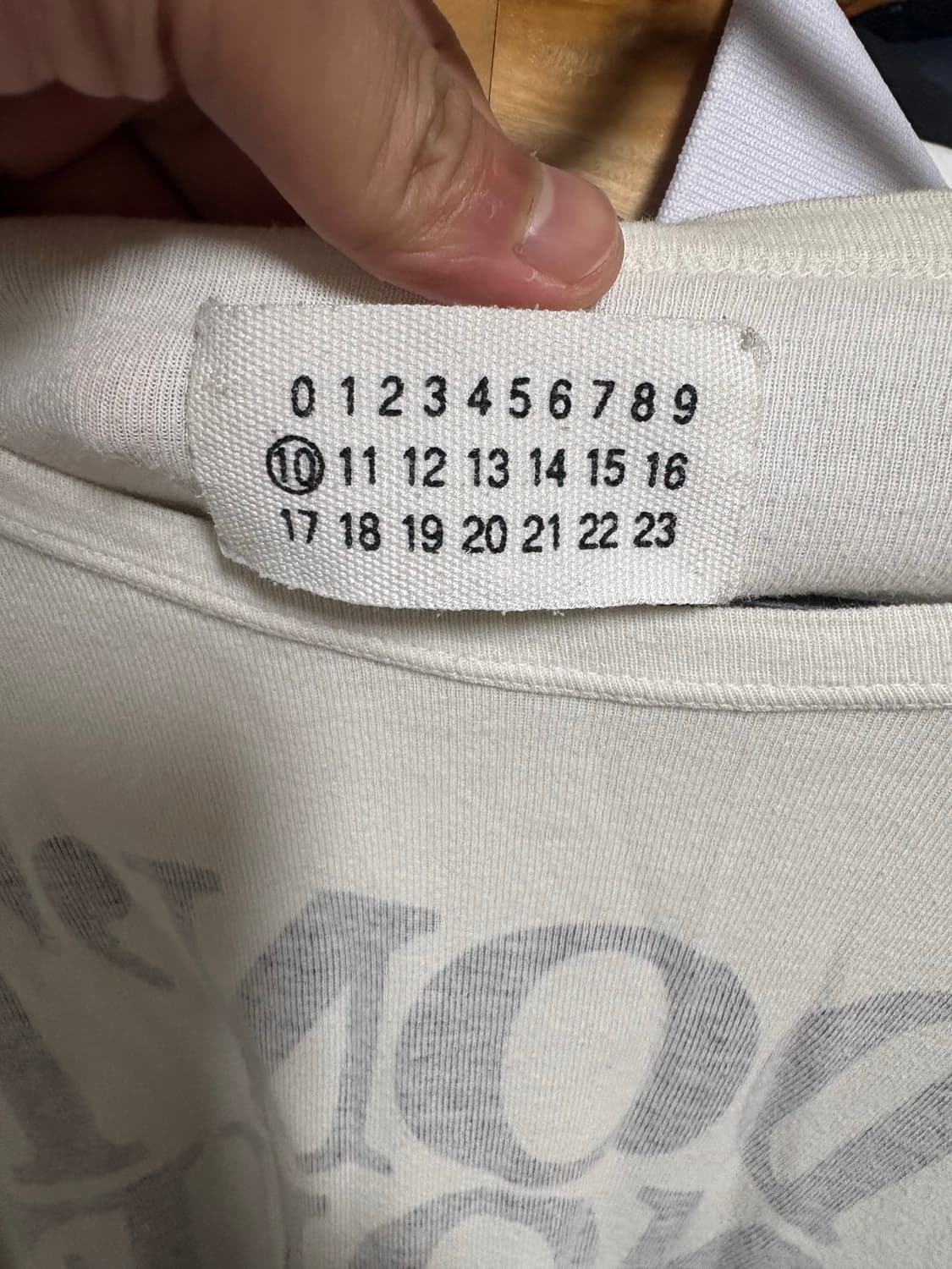 마틴 마르지엘라 아카이브 06aw i don’t smoke 롱슬리브 상품이미지3