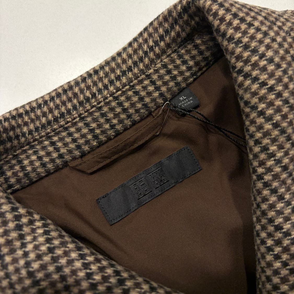 [XL] 유니클로 브라운 하운드투스 패턴 자켓 D75 상품이미지3