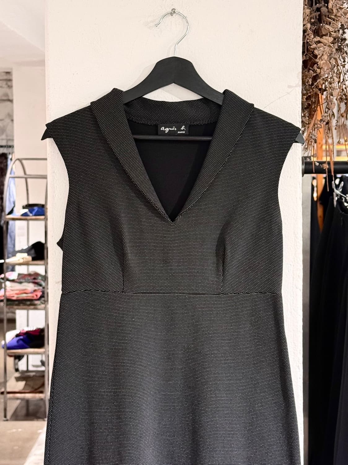 아네스베 블랙 도트 슬리브리스 원피스 상품이미지2