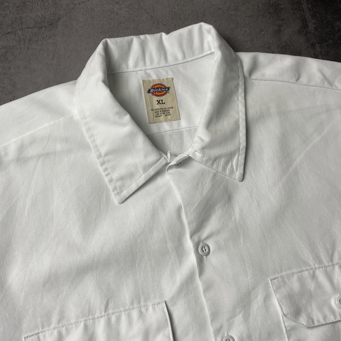 DICKIES 디키즈 화이트 플랩포켓 반팔 워크셔츠 A01130 상품이미지2