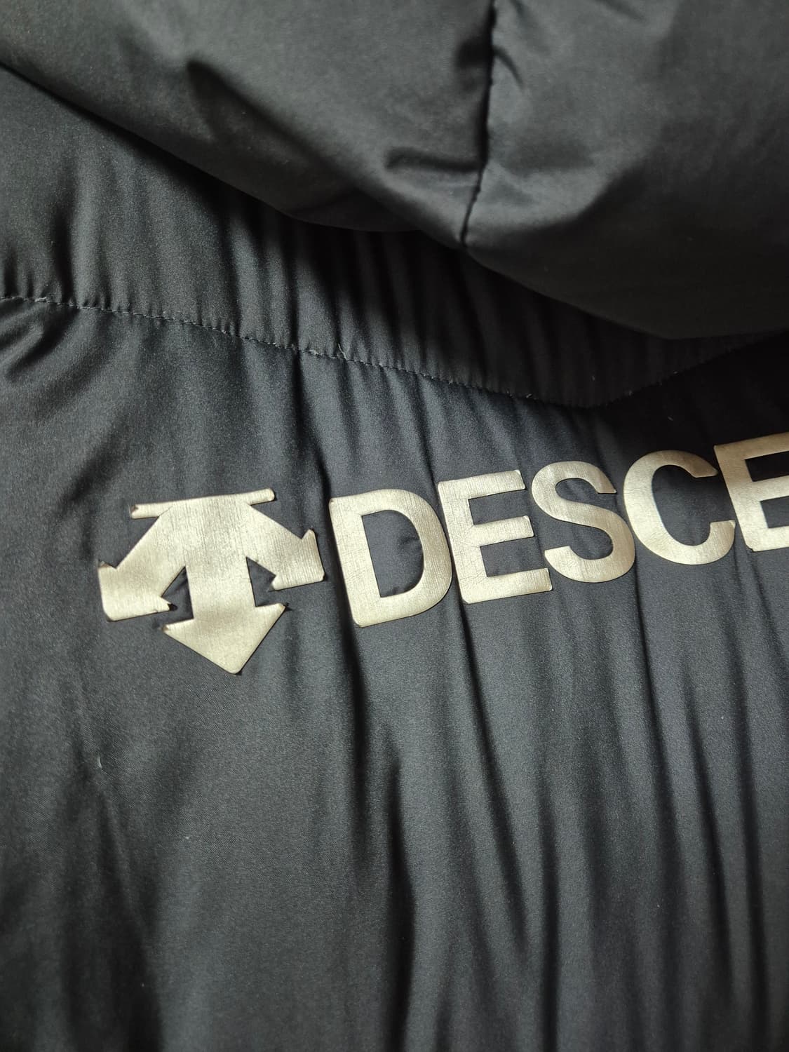 데상트 남성 구스다운 롱패딩  라지 상품이미지9