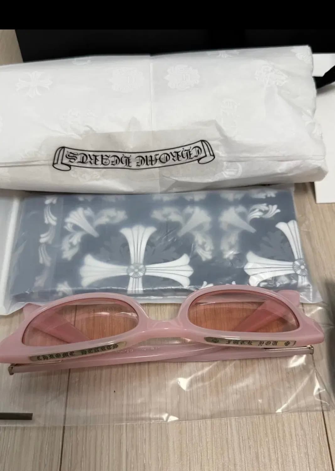 크롬하츠 로우라이더 선글라스 베이비핑크 52 (영수증O) 상품이미지3