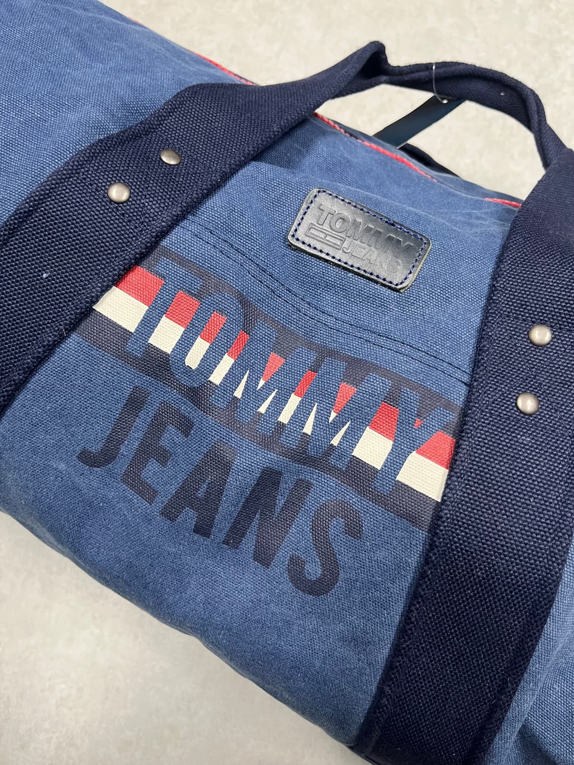 타미 올드스쿨 더플백 상품이미지3