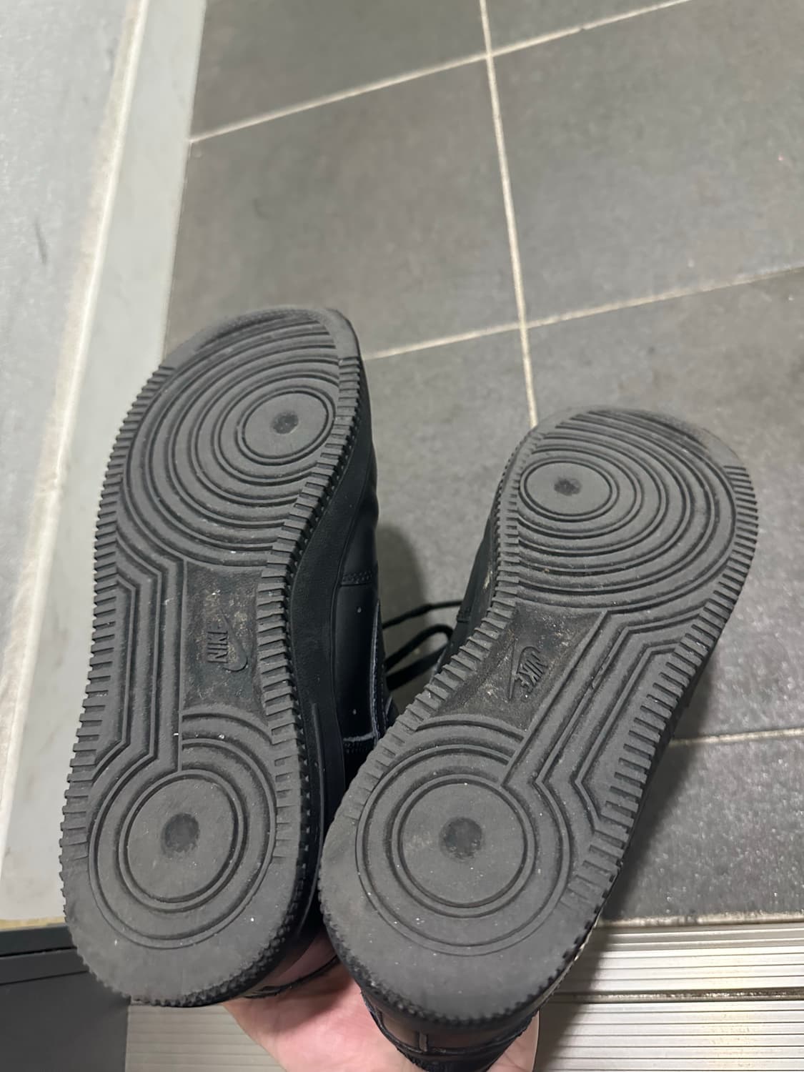 나이키 에어포스1 블랙(255) 상품이미지5