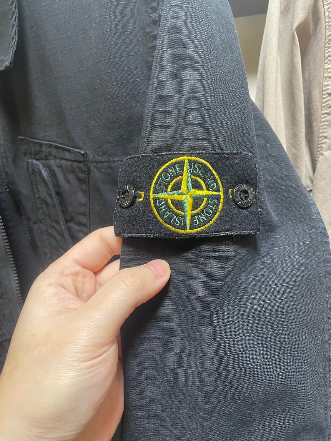 스톤아일랜드 블랙 자켓 상품이미지3