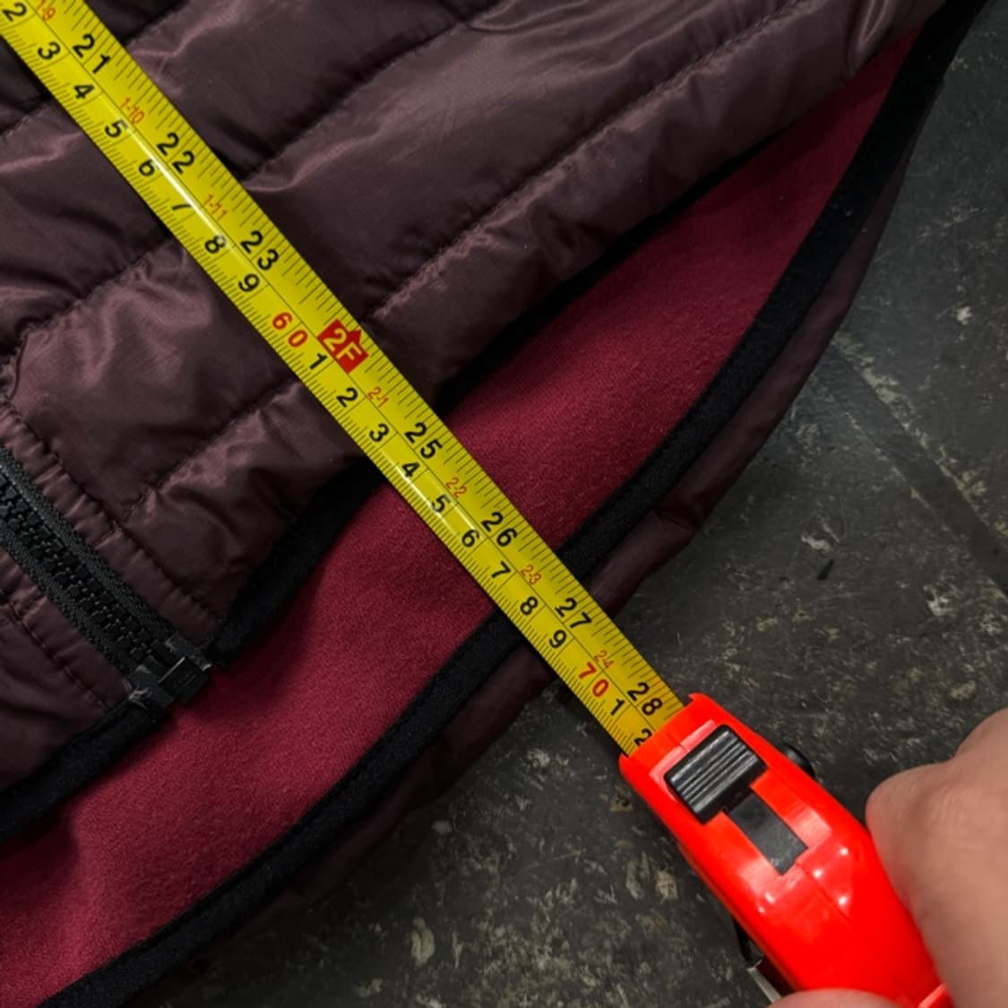 100 나이키 에어로로프트 윈드러너 리버시블 패딩 상품이미지8