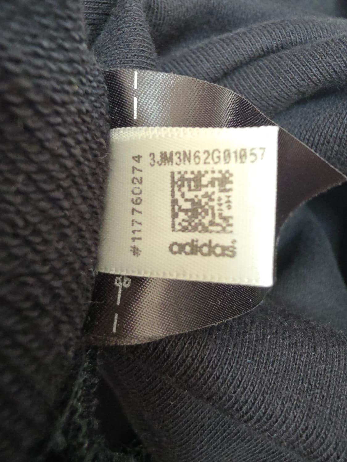 고샤 루브친스키 아디다스 맨투맨 L 블랙 검빨 크루넥 스웻셔츠 상품이미지4