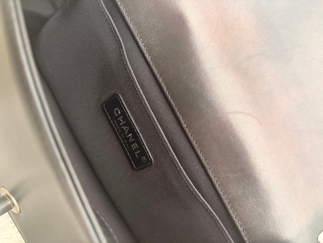 샤넬 보이백 상품이미지6