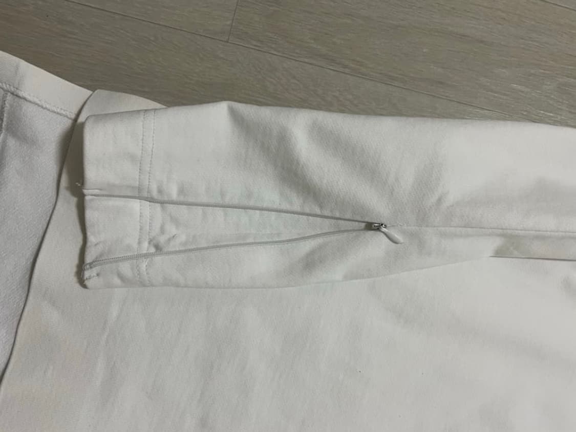 Y-3 컷아웃 롱슬리브 상품이미지2