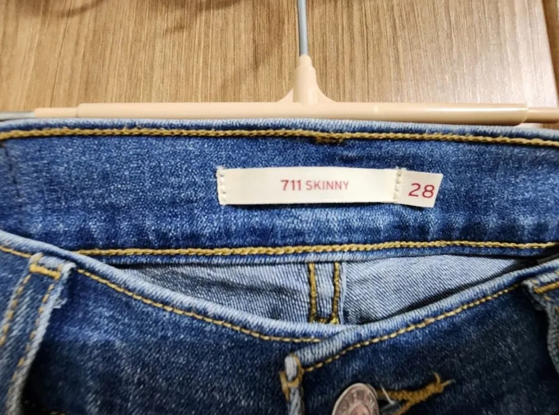 (28)여성 리바이스 711 스키니진 데님 팬츠 상품이미지4