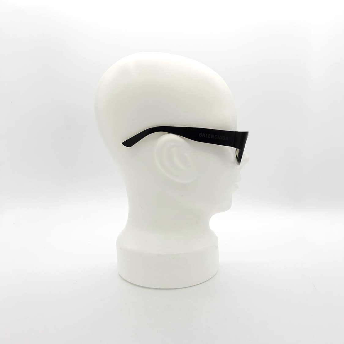 Balenciaga 발렌시아가 BB0334O-001 뿔테안경 상품이미지9