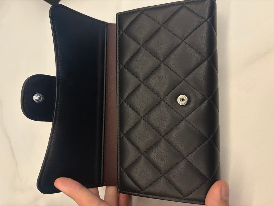 샤넬 램스킨 장지갑 미사용 판매합니다 상품이미지3