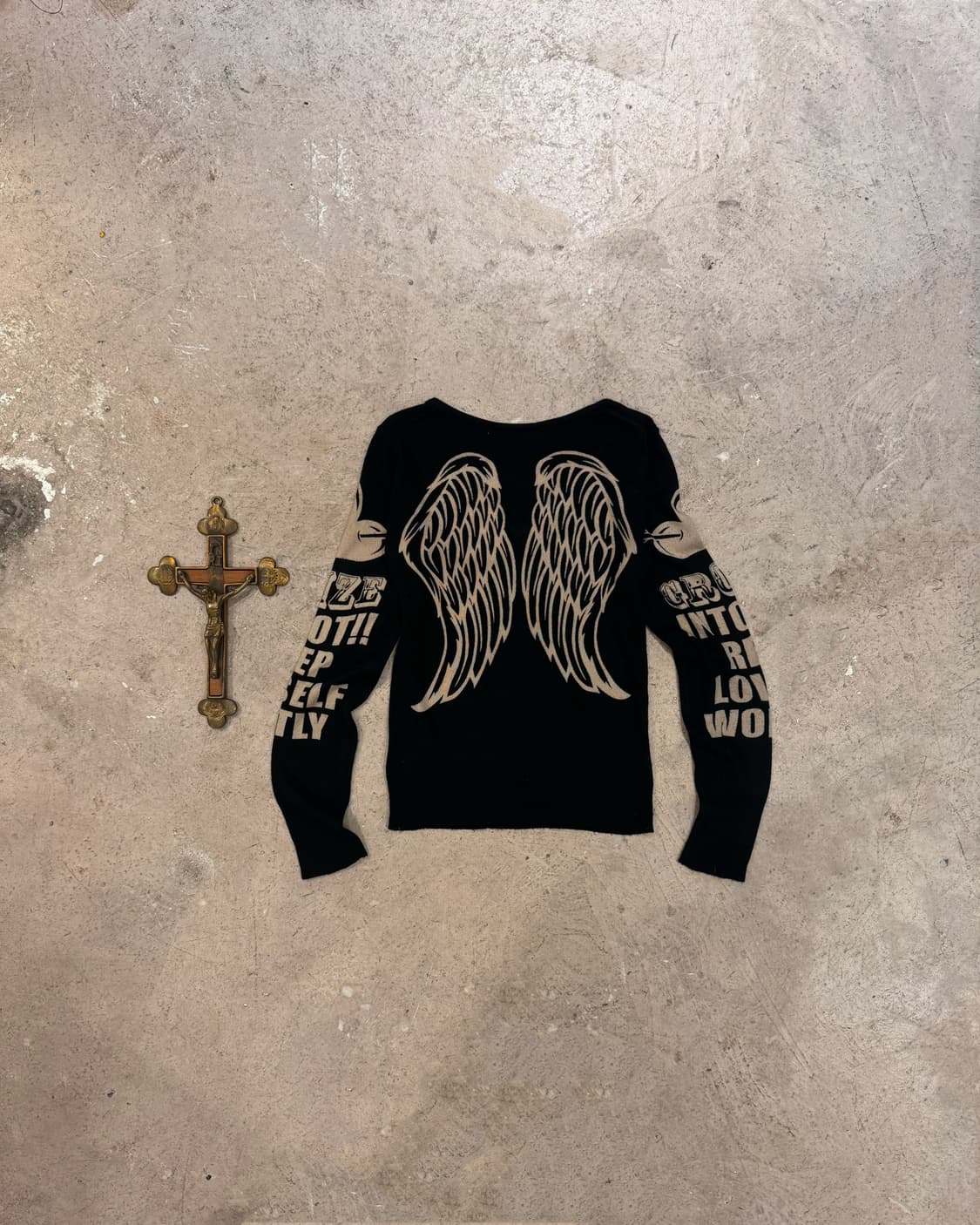 날개 프린팅 롱슬리브 상품이미지1