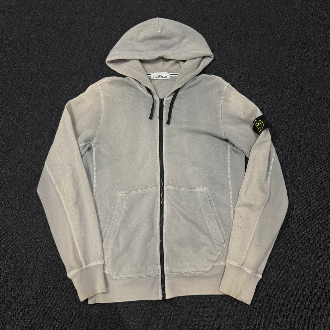 스톤아일랜드 후드 집업  상품이미지1
