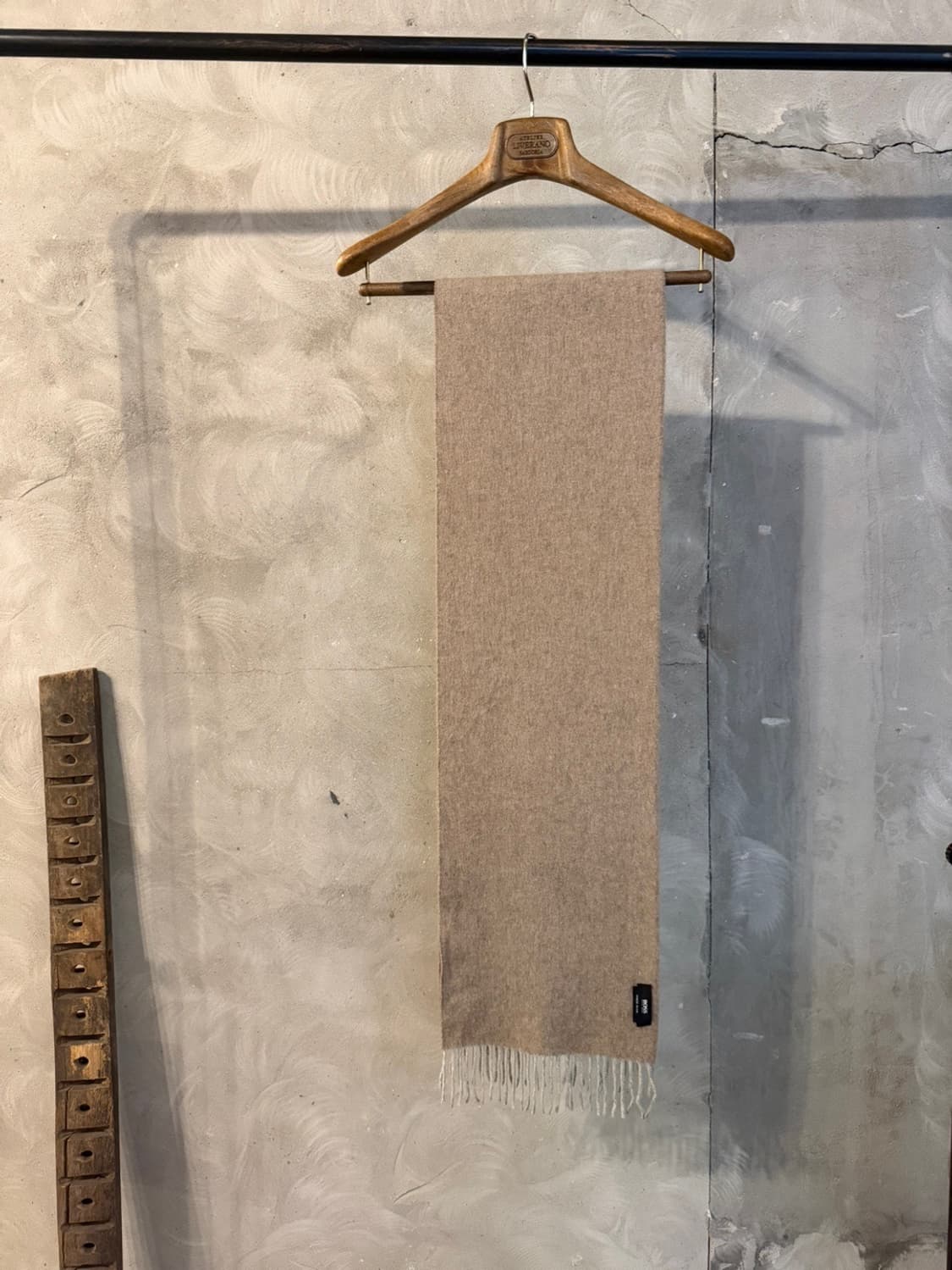 휴고보스 캐시미어 머플러 상품이미지5