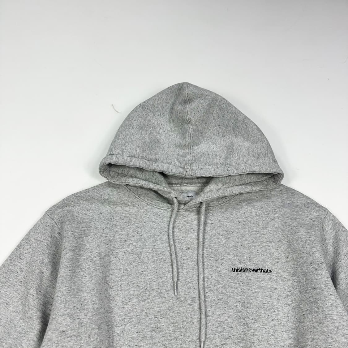 디스이즈네버댓 (디네댓) 백로고 그레이 후드티 (M) 상품이미지1