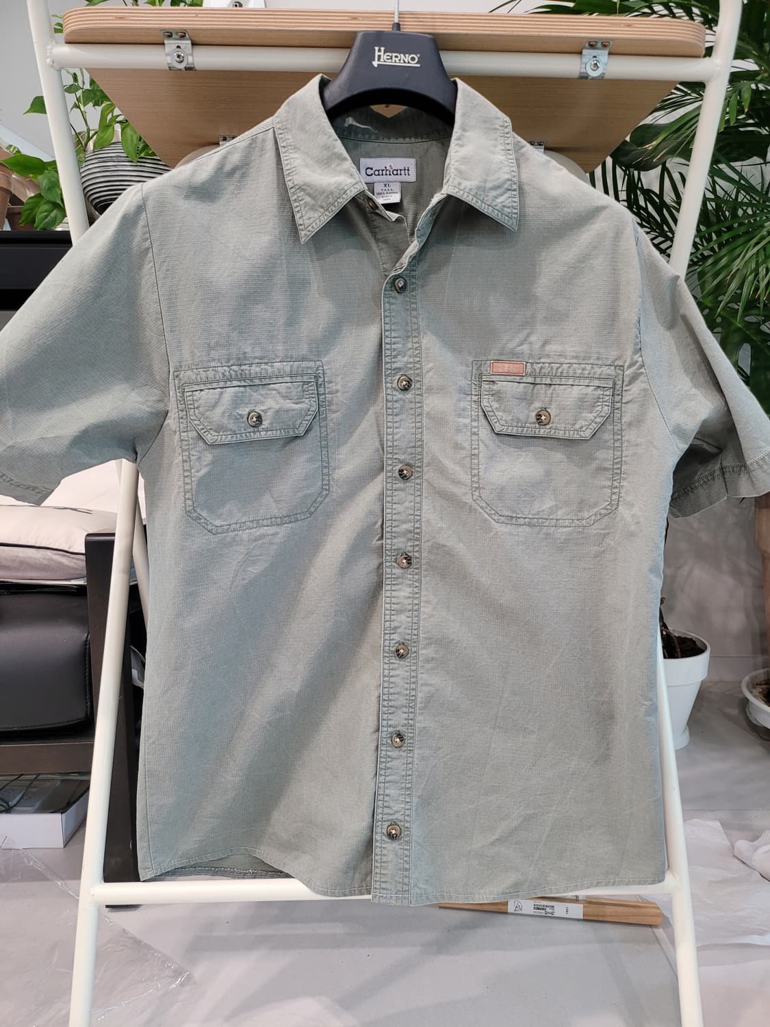 🏷️ 세월이 흘러도 변치 않는 단단함, 칼하트 립스탑 워크셔츠  상품이미지1