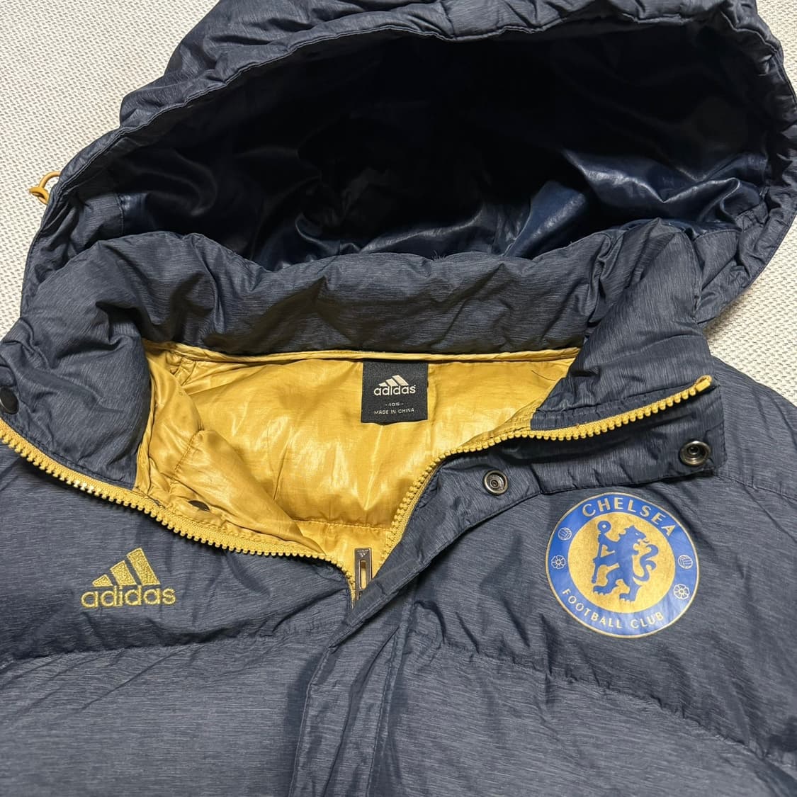 아디다스 첼시FC 패딩 자켓 상품이미지2