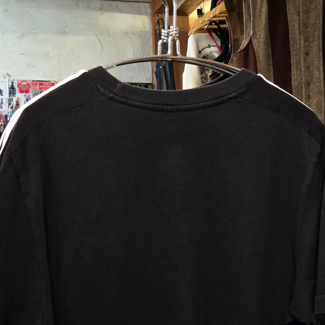 아디다스 검흰 사이드 삼선 블랙 반팔 상품이미지5