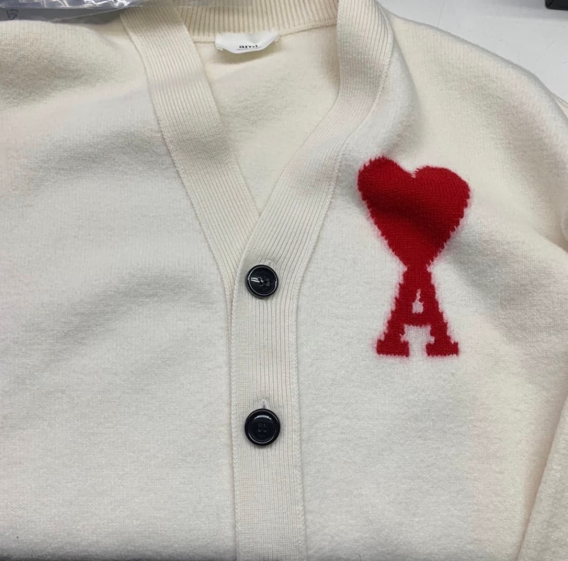 아미 빅하트 가디건 상품이미지1