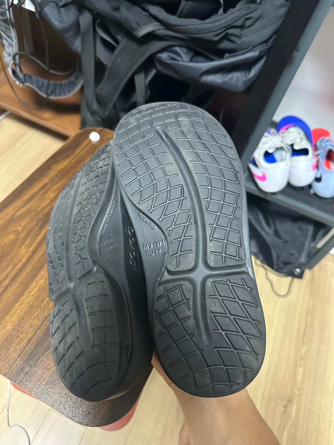 우포스 클로그 블랙 270 상품이미지4