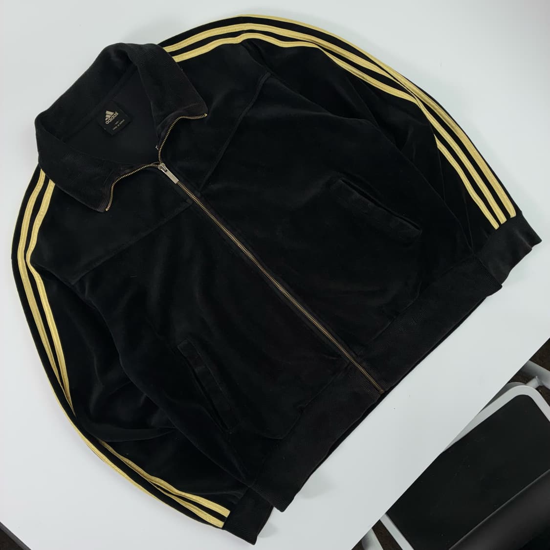 Adidas  아디다스 사이드라인 블랙 벨벳 트랙탑 져지  상품이미지1