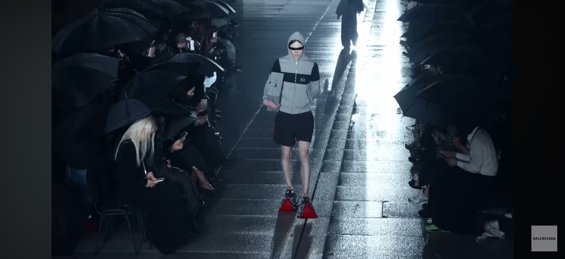 [L]발렌시아가 loop sports icon 후드집업 상품이미지3