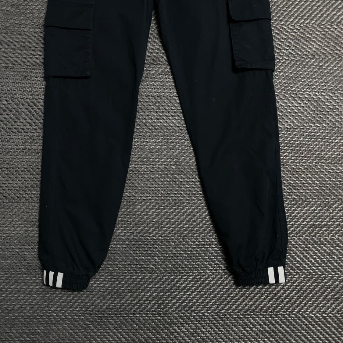 아디다스 오리지날 테크 멀티포켓 카고 조거팬츠o 5374 상품이미지3