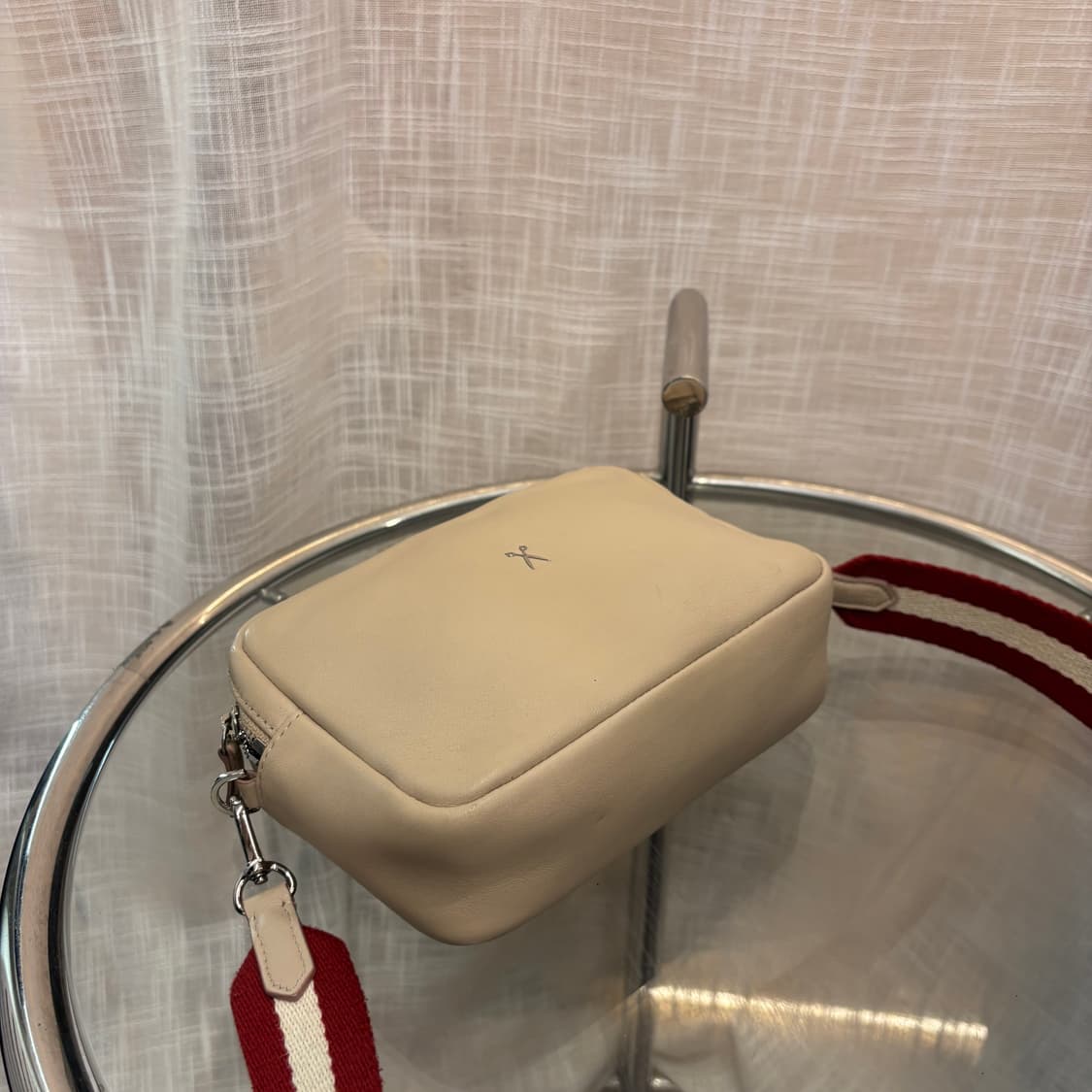 정품 조셉앤스테이시 소가죽 크로스백    상품이미지7