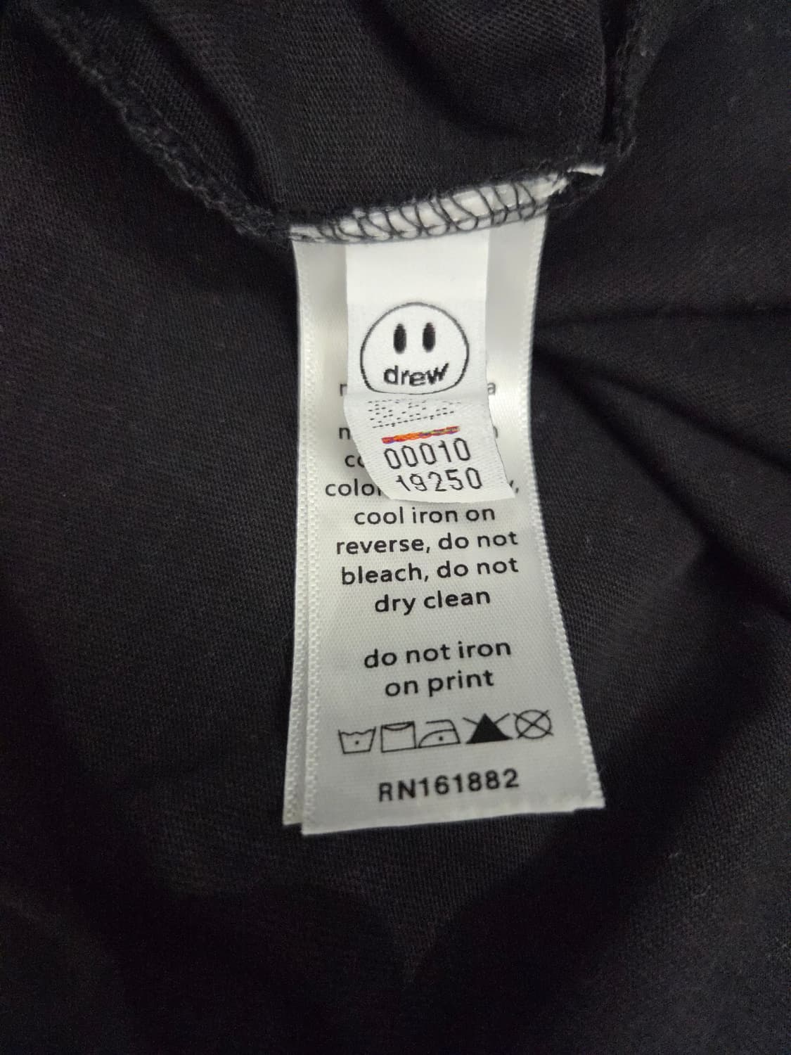 드류하우스 도쿄 팝업 한정판 스마일 반팔 티셔츠 블랙 상품이미지8