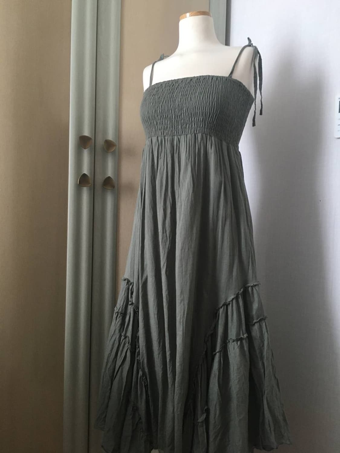 일본빈티지 캉캉 프릴 끈나시원피스 민소매 카키 갸루 모리걸 상품이미지3