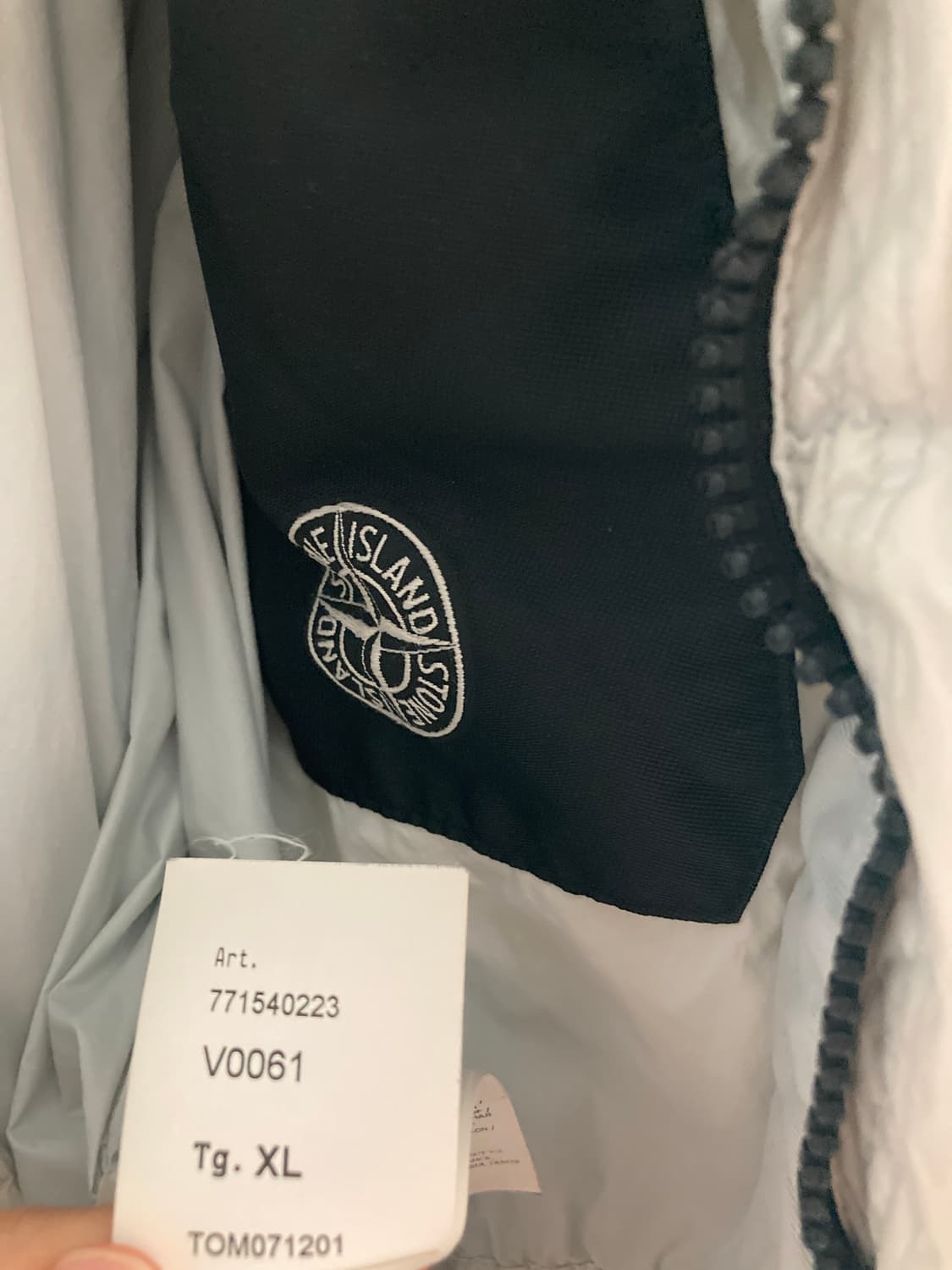 스톤아일랜드 가먼트 다운 자켓 라이트 그레이 XL 상품이미지4