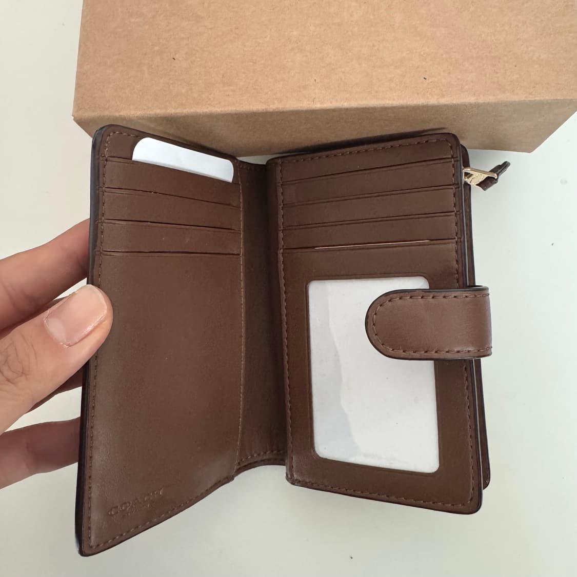 코치 지갑 상품이미지3