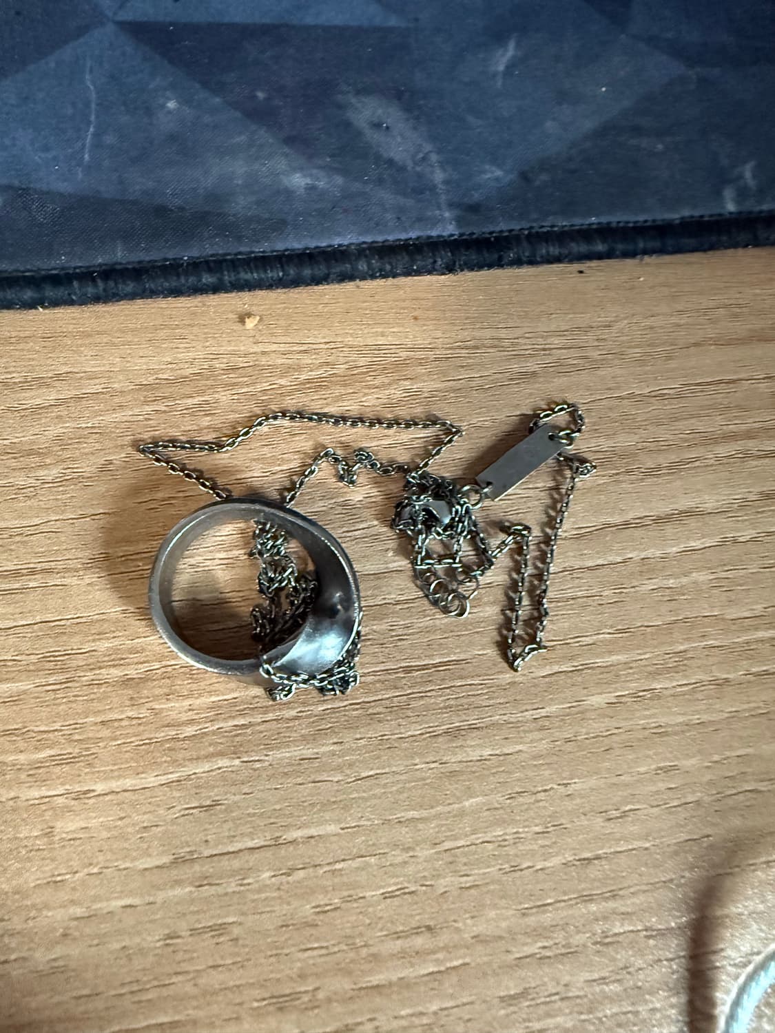 메종마르지엘라 트위스트 목걸이 상품이미지1