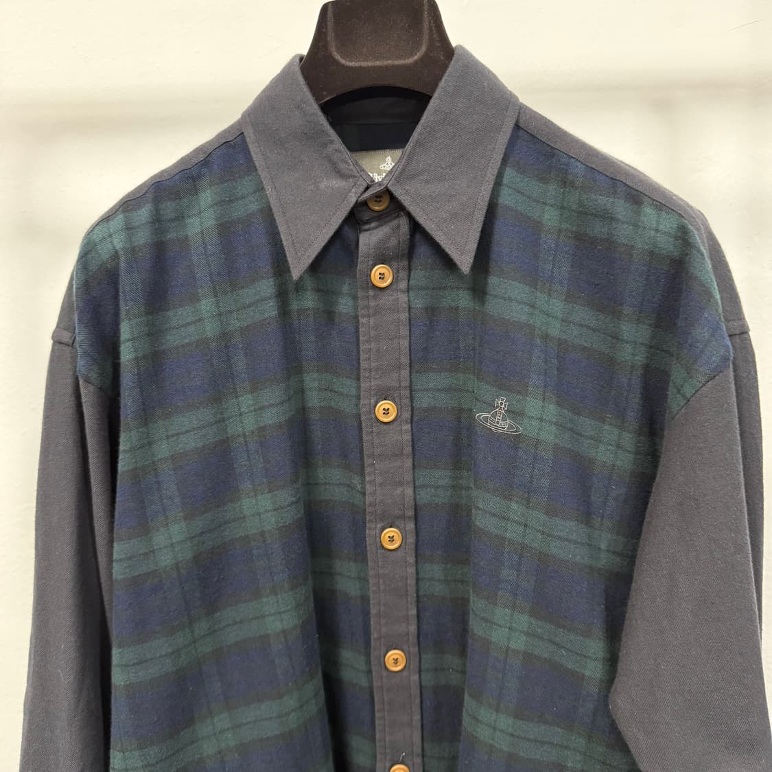 비비안웨스트우드 디테일드 체크 플란넬 포켓 빅 클래식 셔츠  상품이미지2