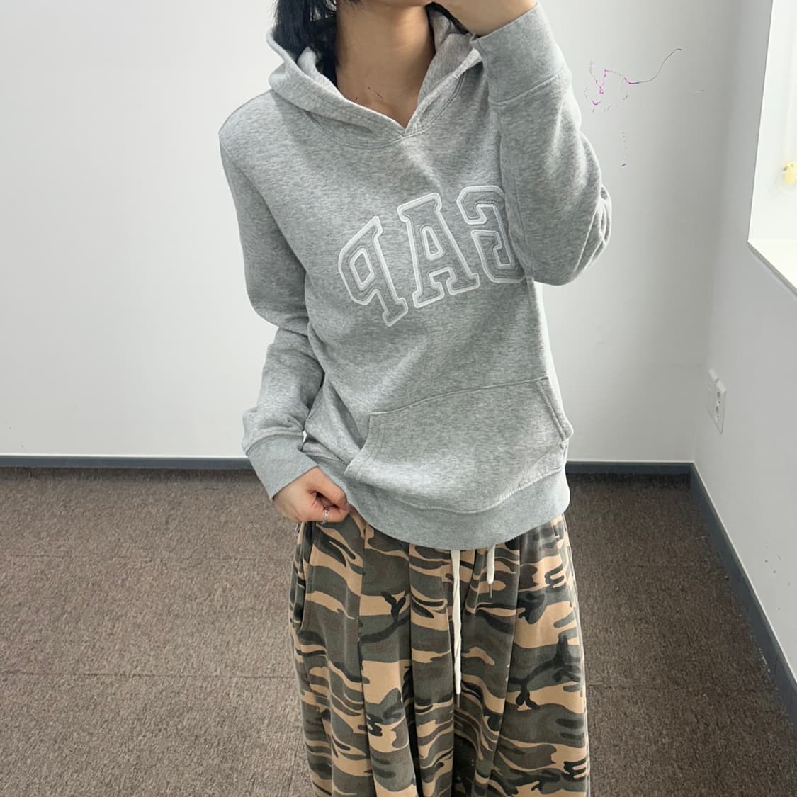 Gap 그레이 후드티 상품이미지2