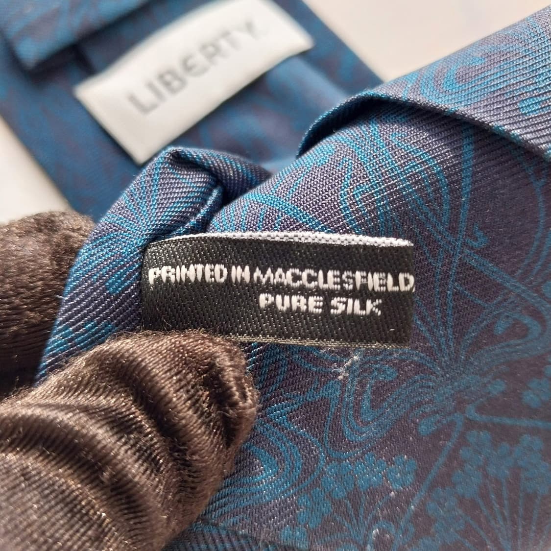 리버티 실크 플로럴 자카드 넥타이 8.5cm A등급 K2014
 상품이미지5