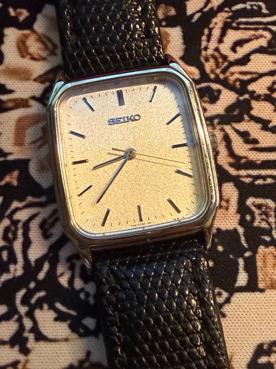 SEIKO 빈티지 쿼츠 시계 상품이미지2