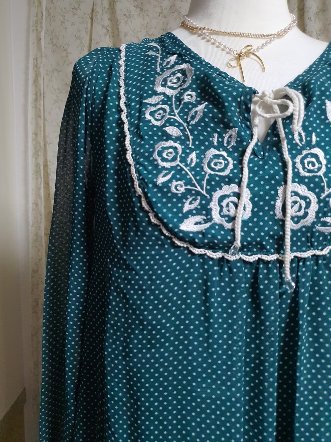 [모리걸] 에메랄드 도트 플라워 롱 원피스 상품이미지3