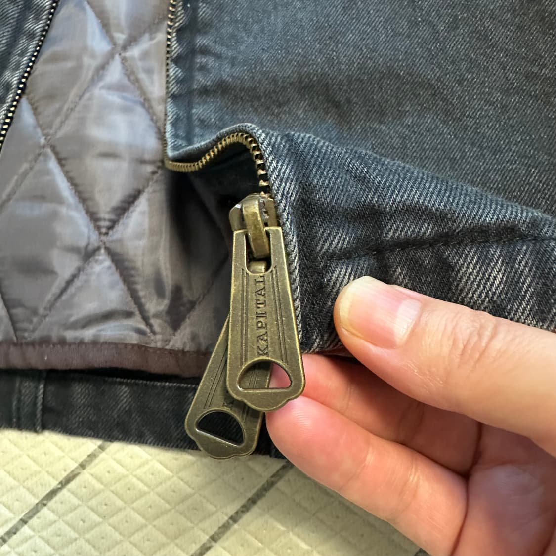 캐피탈 14온즈 블랙 X블랙 데님 티백 드리즐러 자켓 아니키 레인보위 상품이미지5