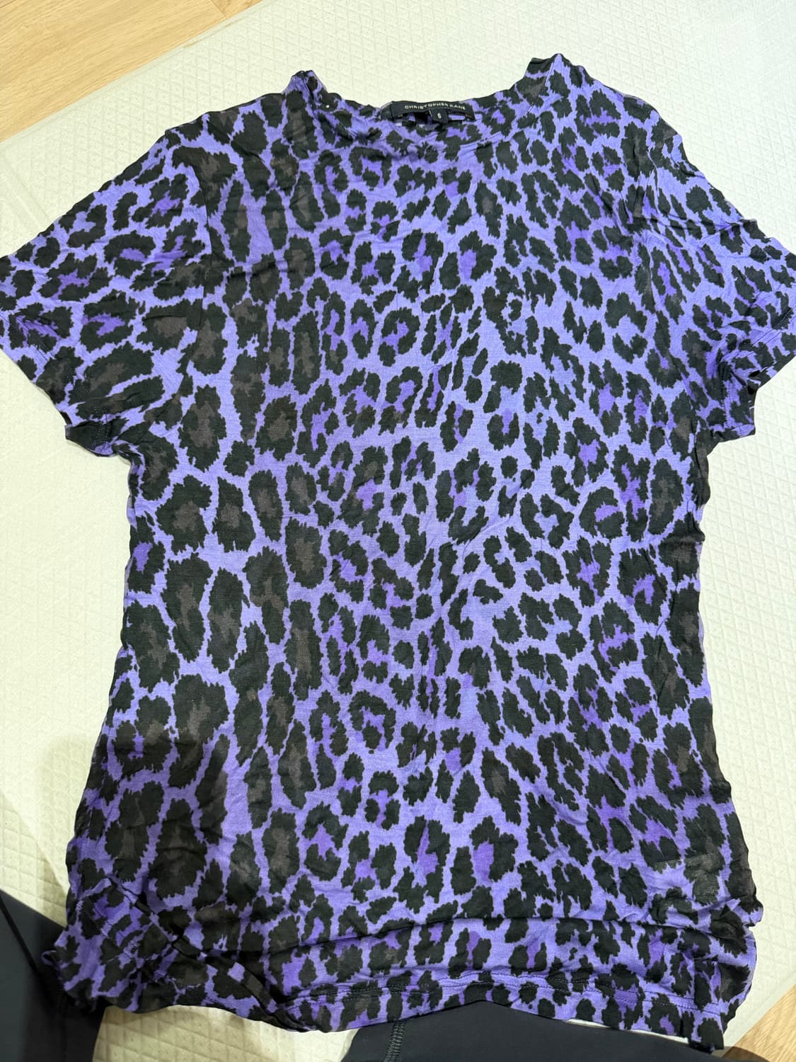 크리스토퍼케인 레오파드 퍼플 티셔츠 상품이미지2