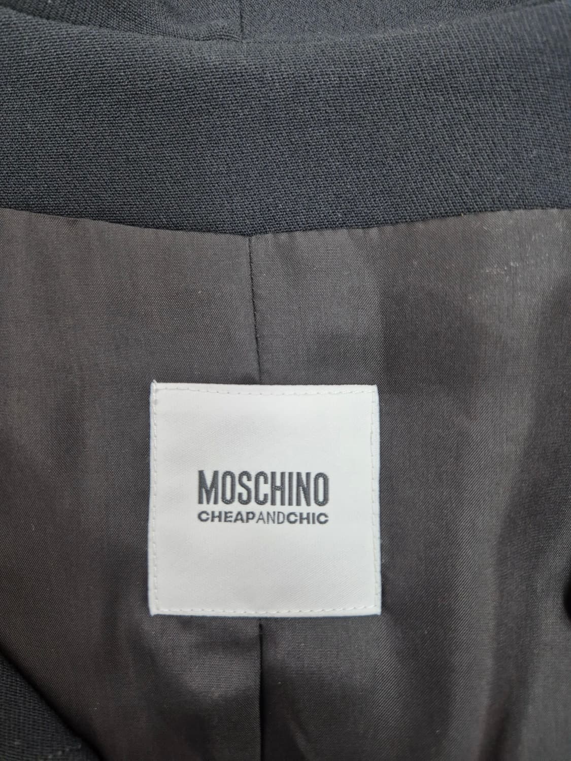MOSCHINO 칩앤시키 블랙 러플 타이 롱 자켓 상품이미지7