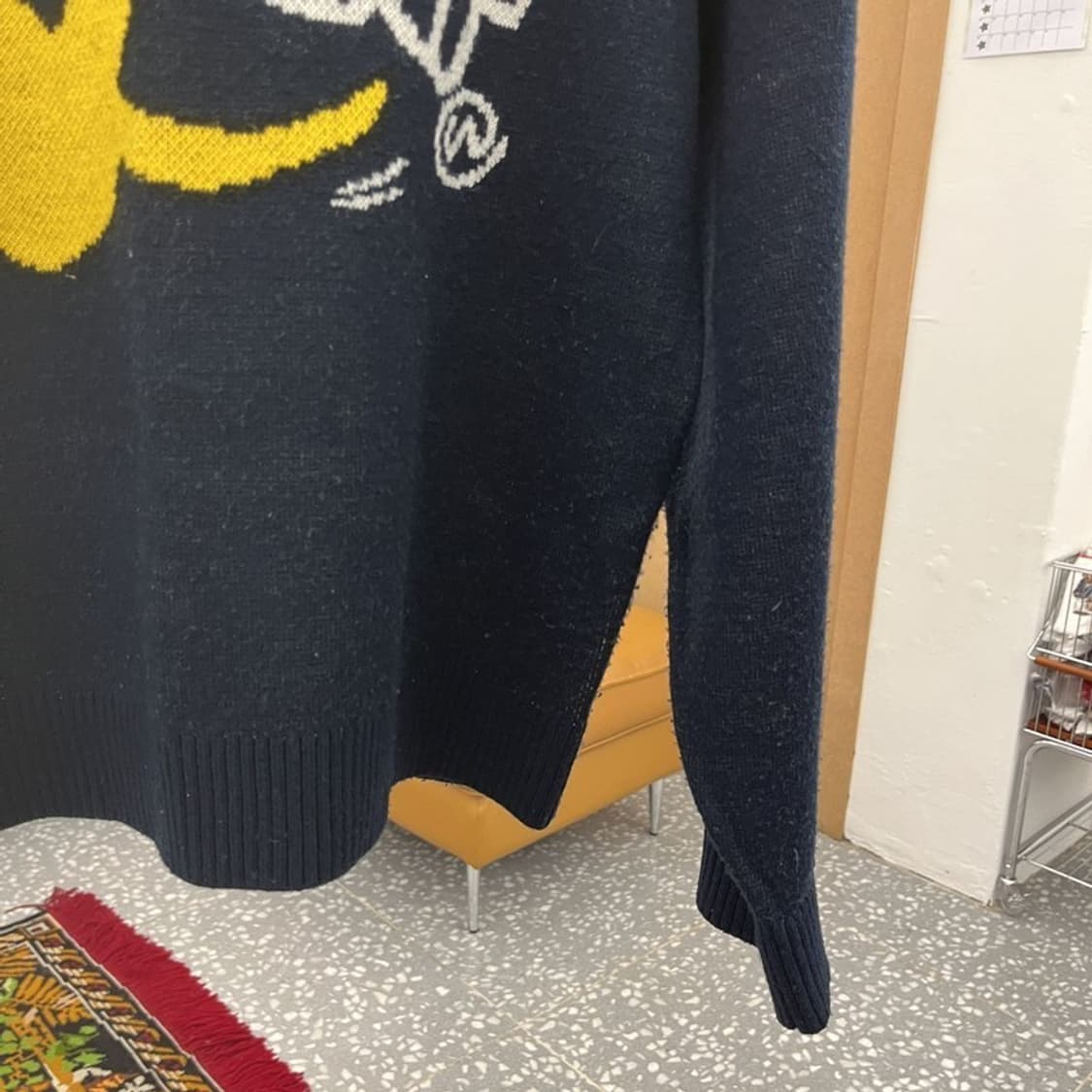 와릿이즌 빅로고 오버핏 아크릴 니트 스웨터 100 C05926 상품이미지7