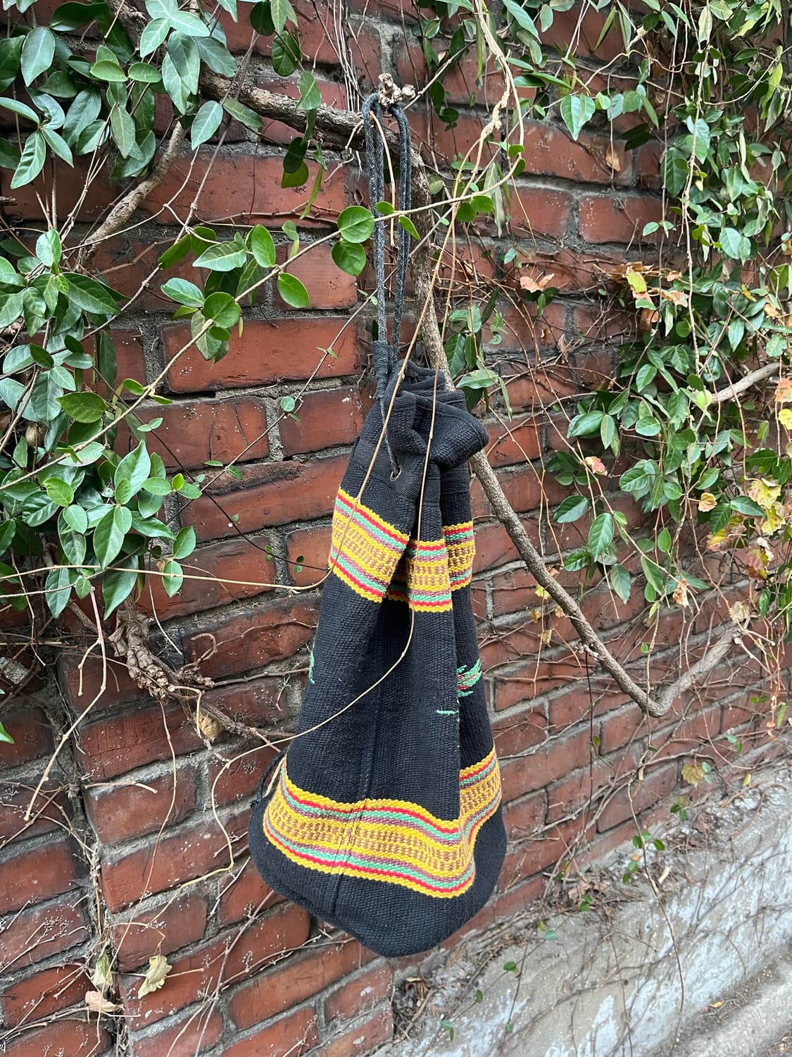 블랙 나바호 포인트 백팩 상품이미지3