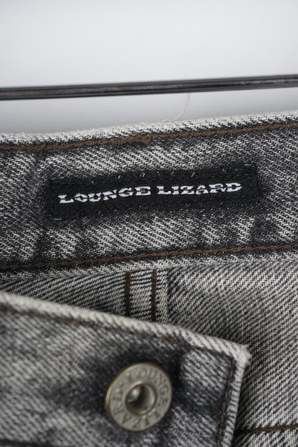  LOUNGE LIZARD destroyed denim pants 상품이미지6