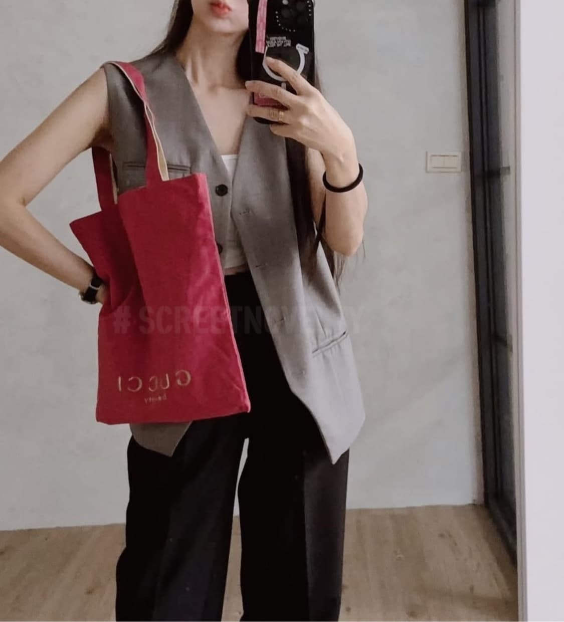 구찌뷰티  핑크&베이지 양면 에코백  상품이미지2