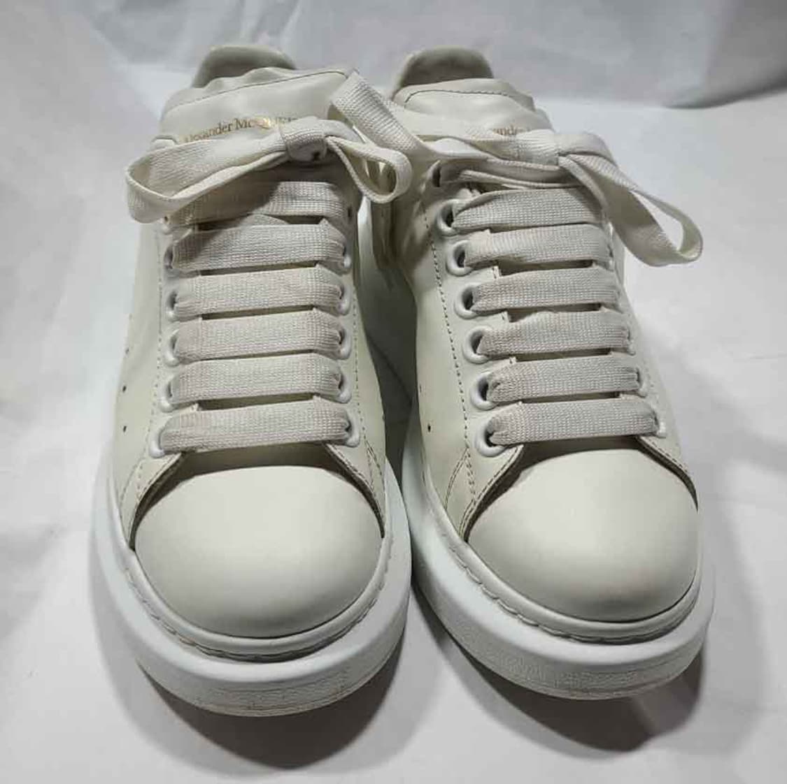 알렉산더 맥퀸 오버솔스니커즈 36 1/2사이즈(235) 상품이미지1