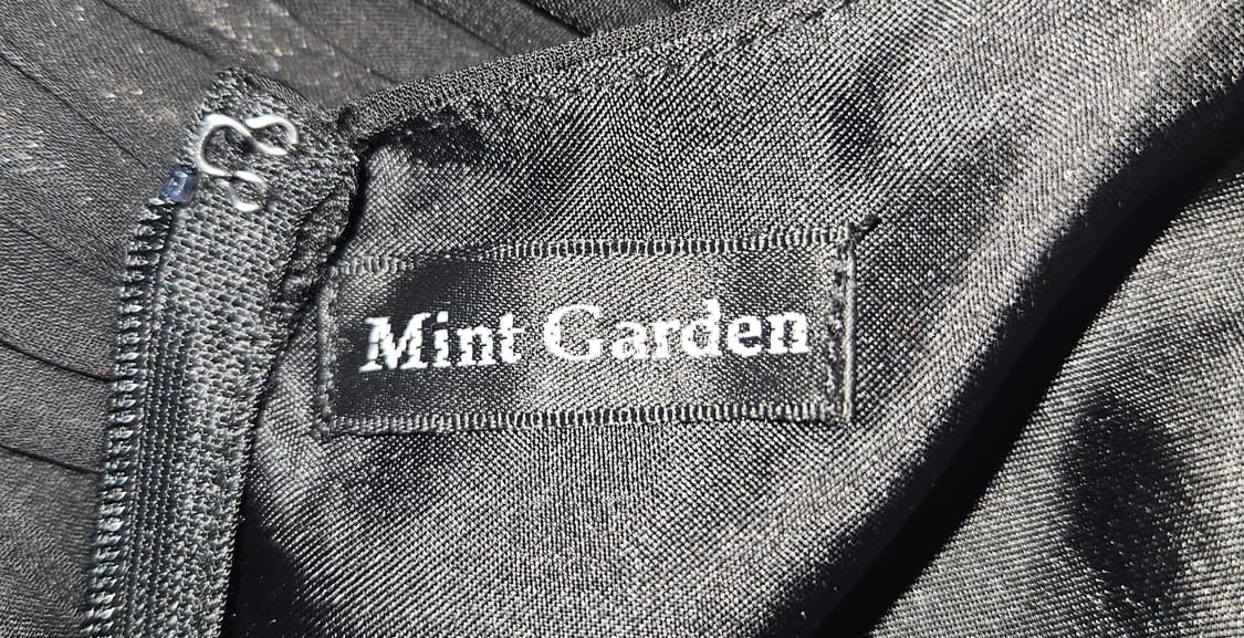 mint garden 공겜여주 로즈블랙 드레스 상품이미지4