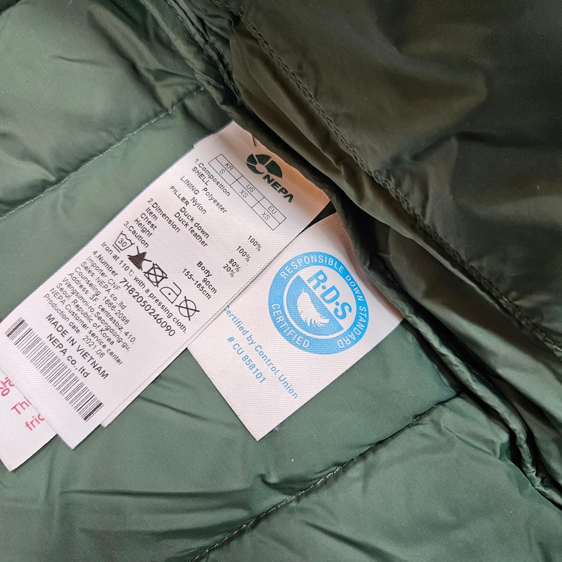 네파(Napa) 21fw 경량 덕다운 하프 패딩 90 size 상품이미지10